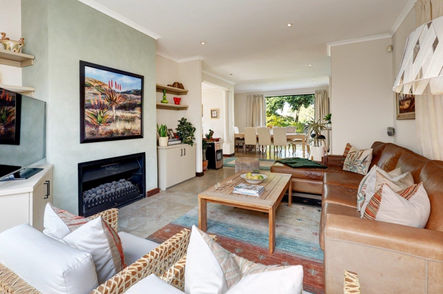 3 Bedroom Property for Sale in Plattekloof Western Cape